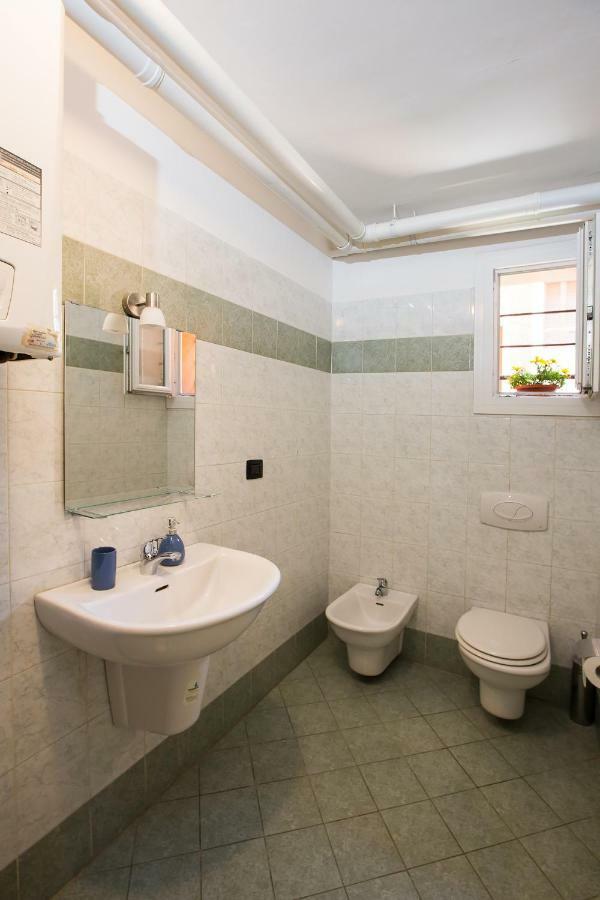 Sant'Orsola Apartment Bologna Eksteriør bilde